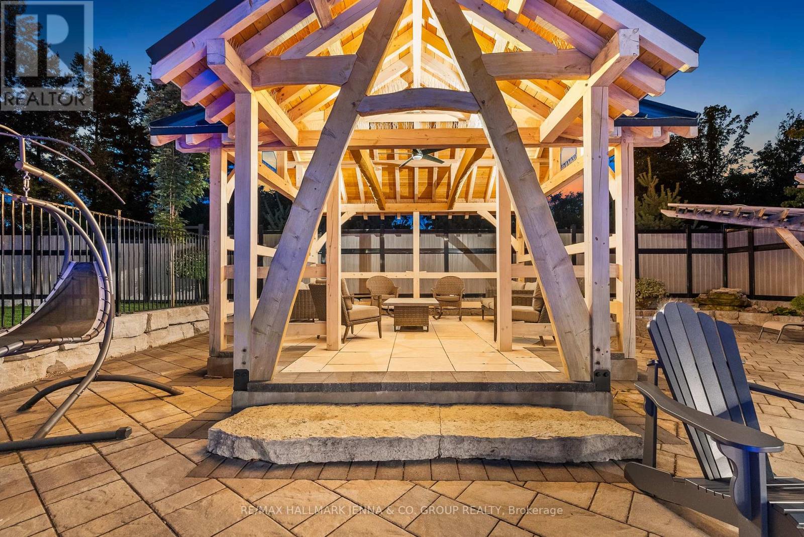 6577 Michelangelo Court