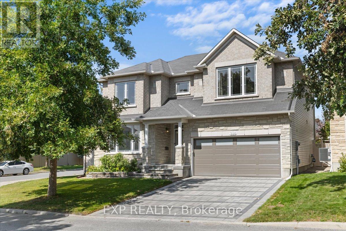 300 Grayburn Way