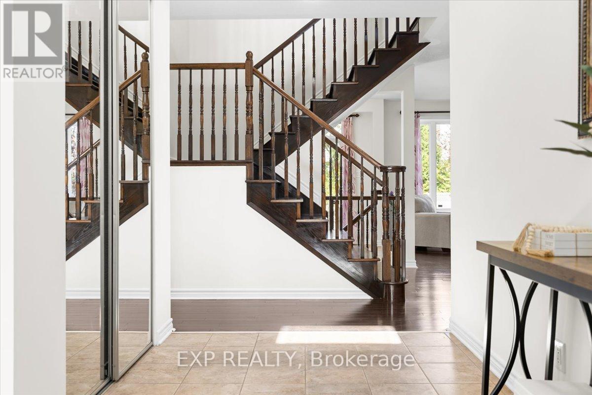 300 Grayburn Way