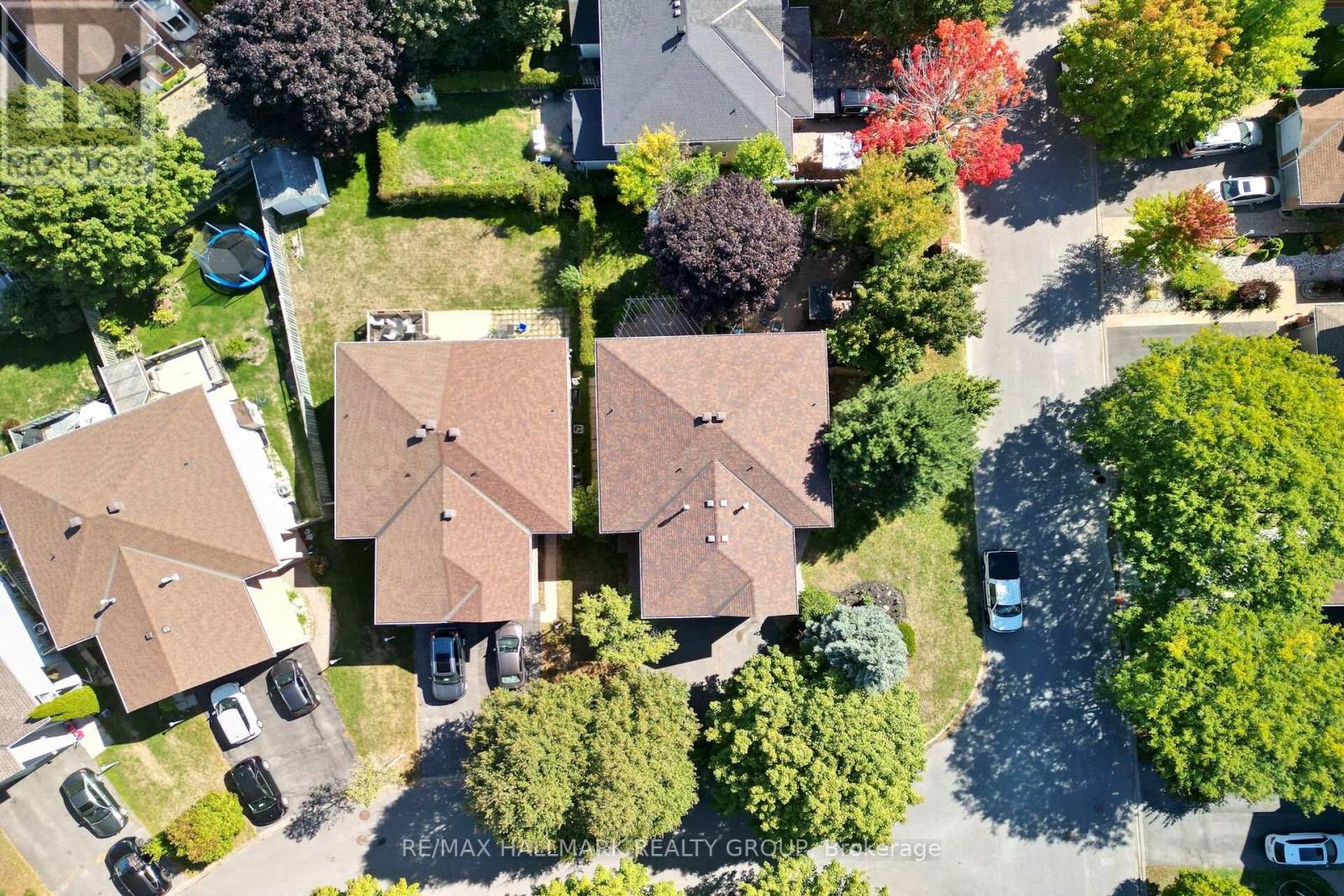 4 Saffron Court