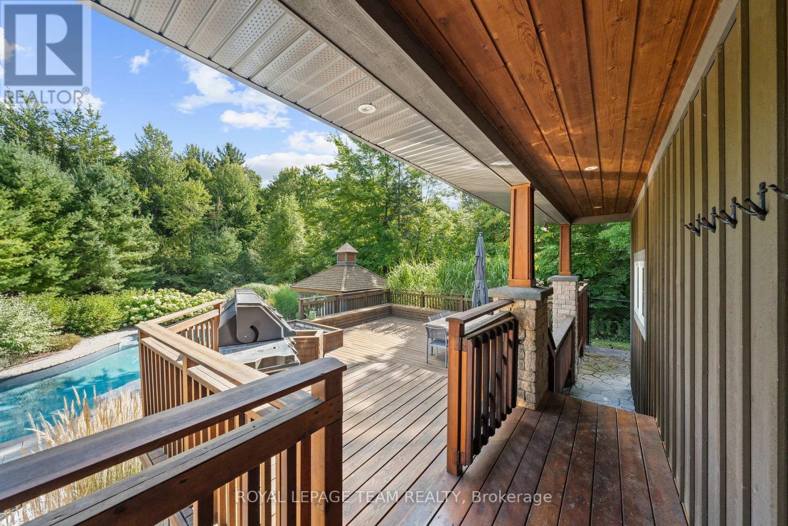 1560 Maley Lane