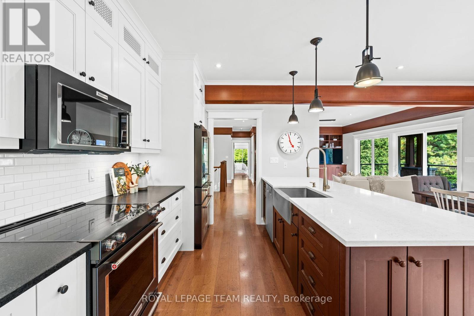 1560 Maley Lane