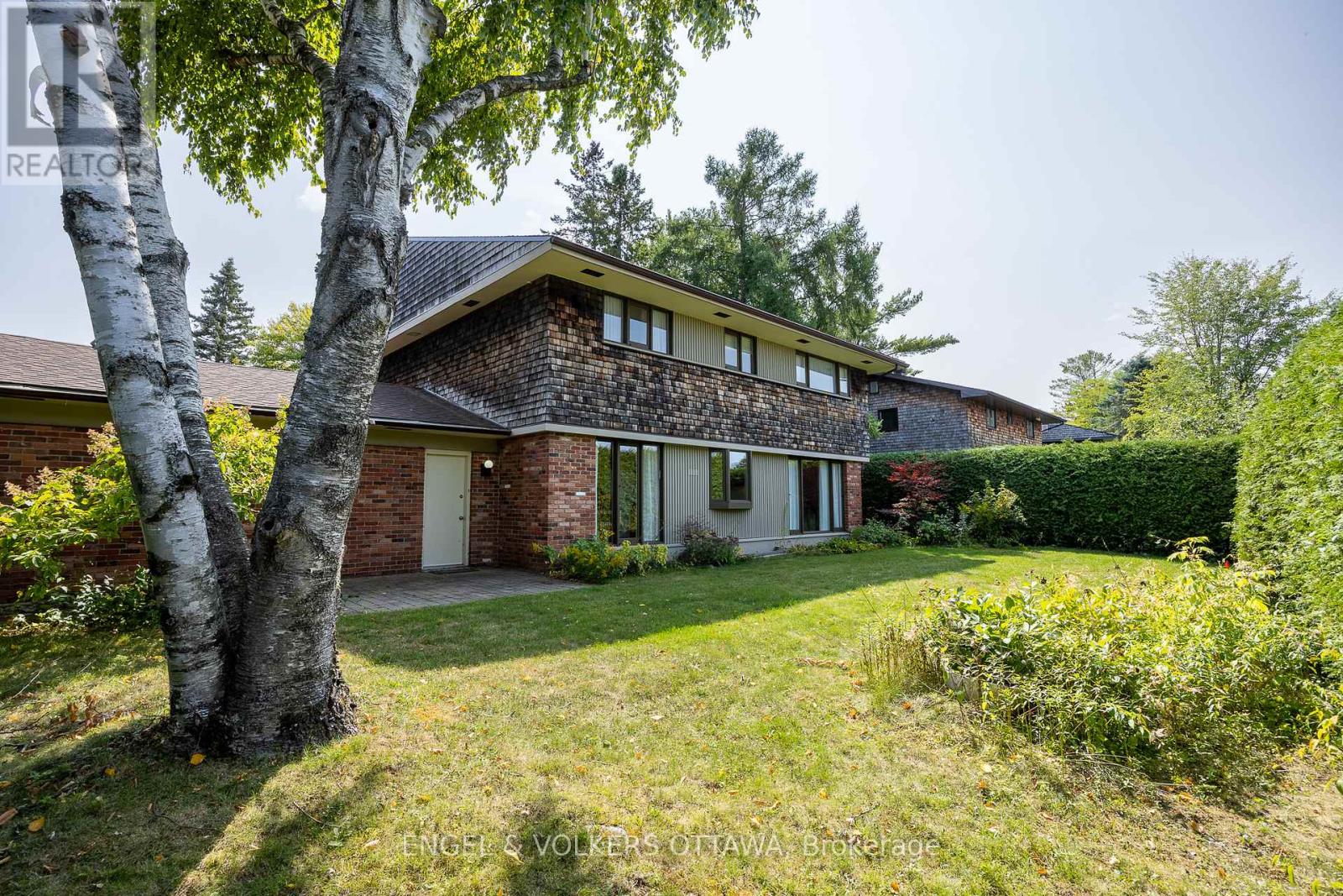 29 Milne Crescent