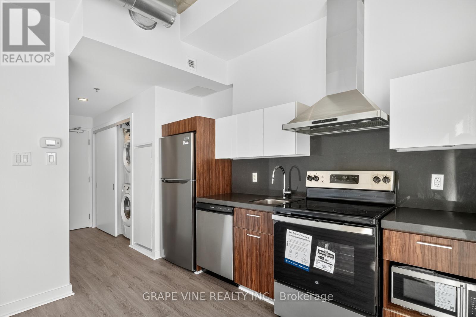 750 - 340 Mcleod Street