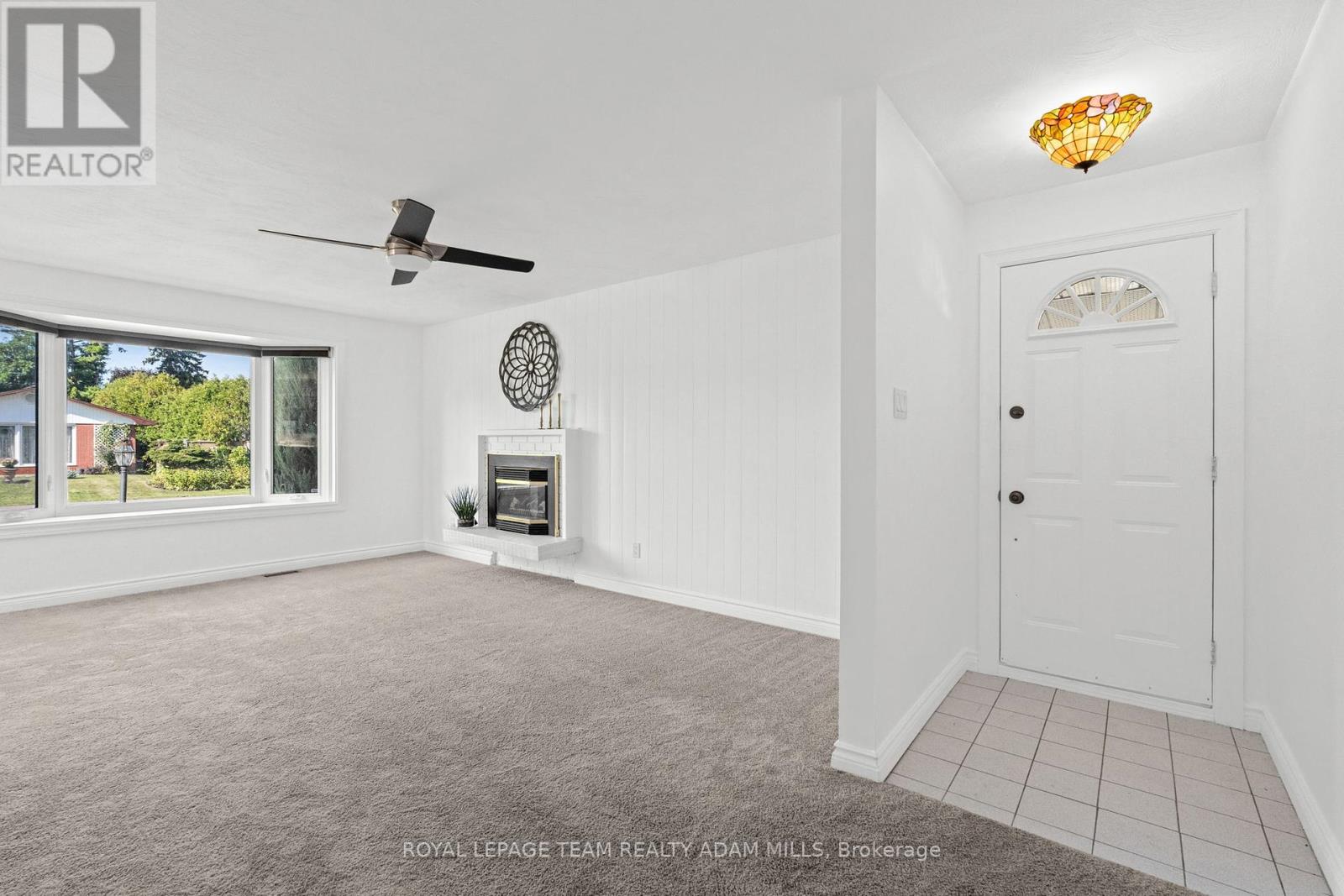 3 Domus Crescent