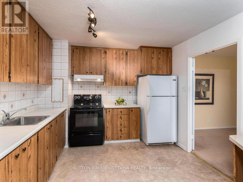 203 - 2951 Riverside Drive