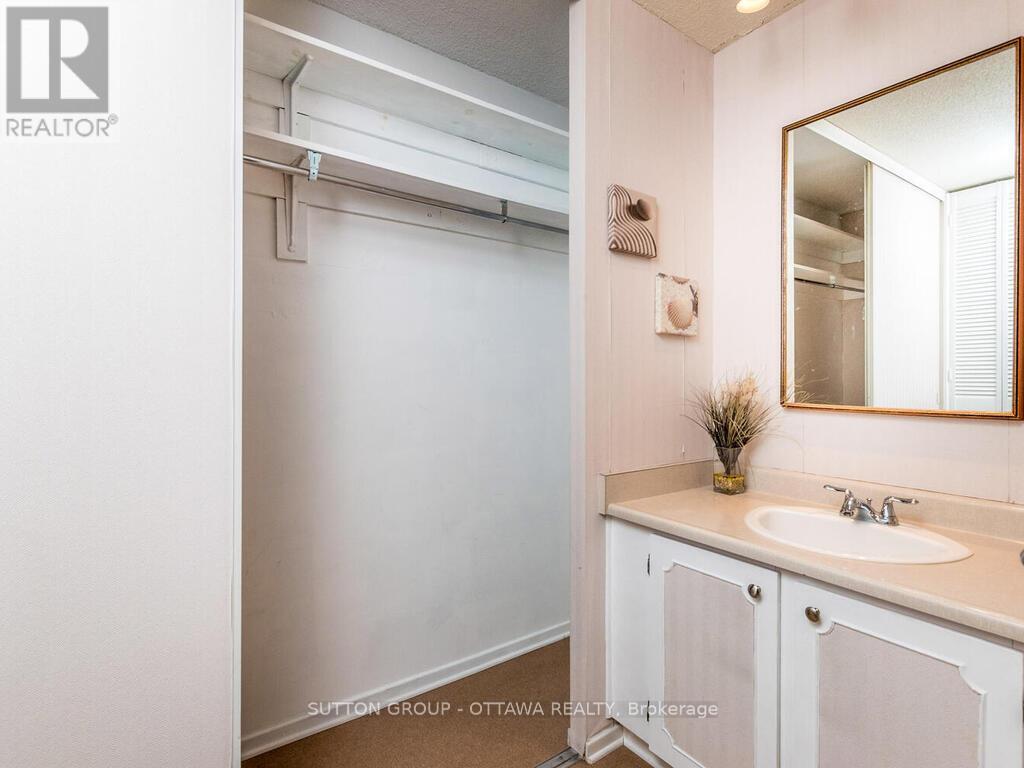 203 - 2951 Riverside Drive