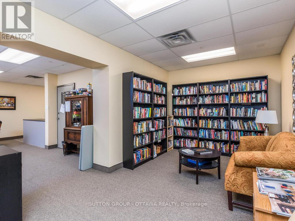 203 - 2951 Riverside Drive