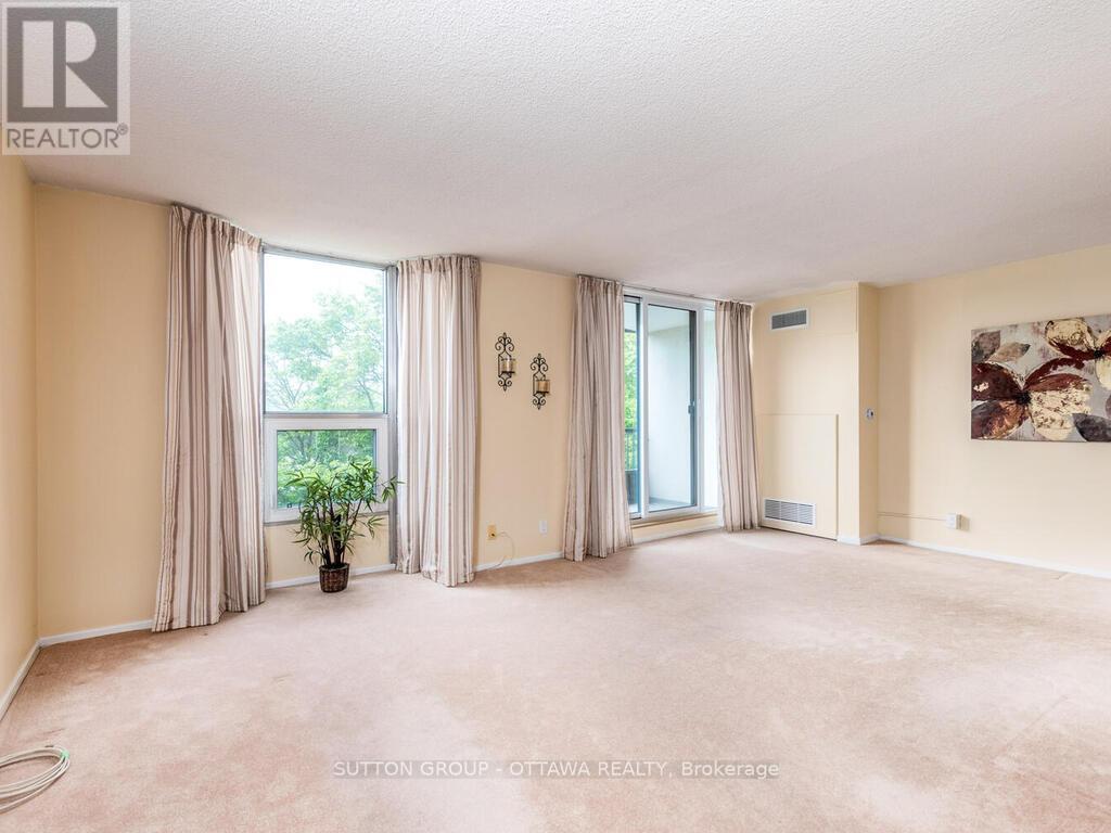 203 - 2951 Riverside Drive