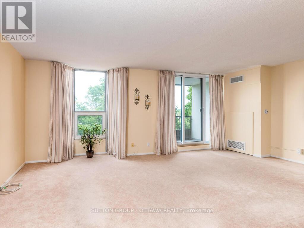 203 - 2951 Riverside Drive