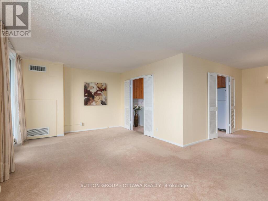 203 - 2951 Riverside Drive