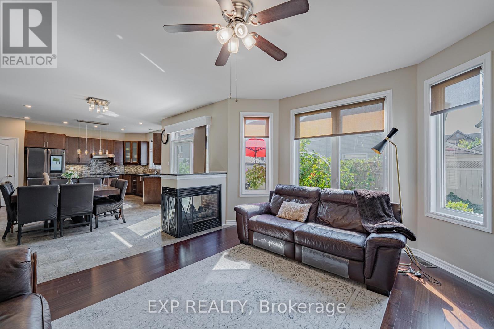 3308 Riverset Crescent