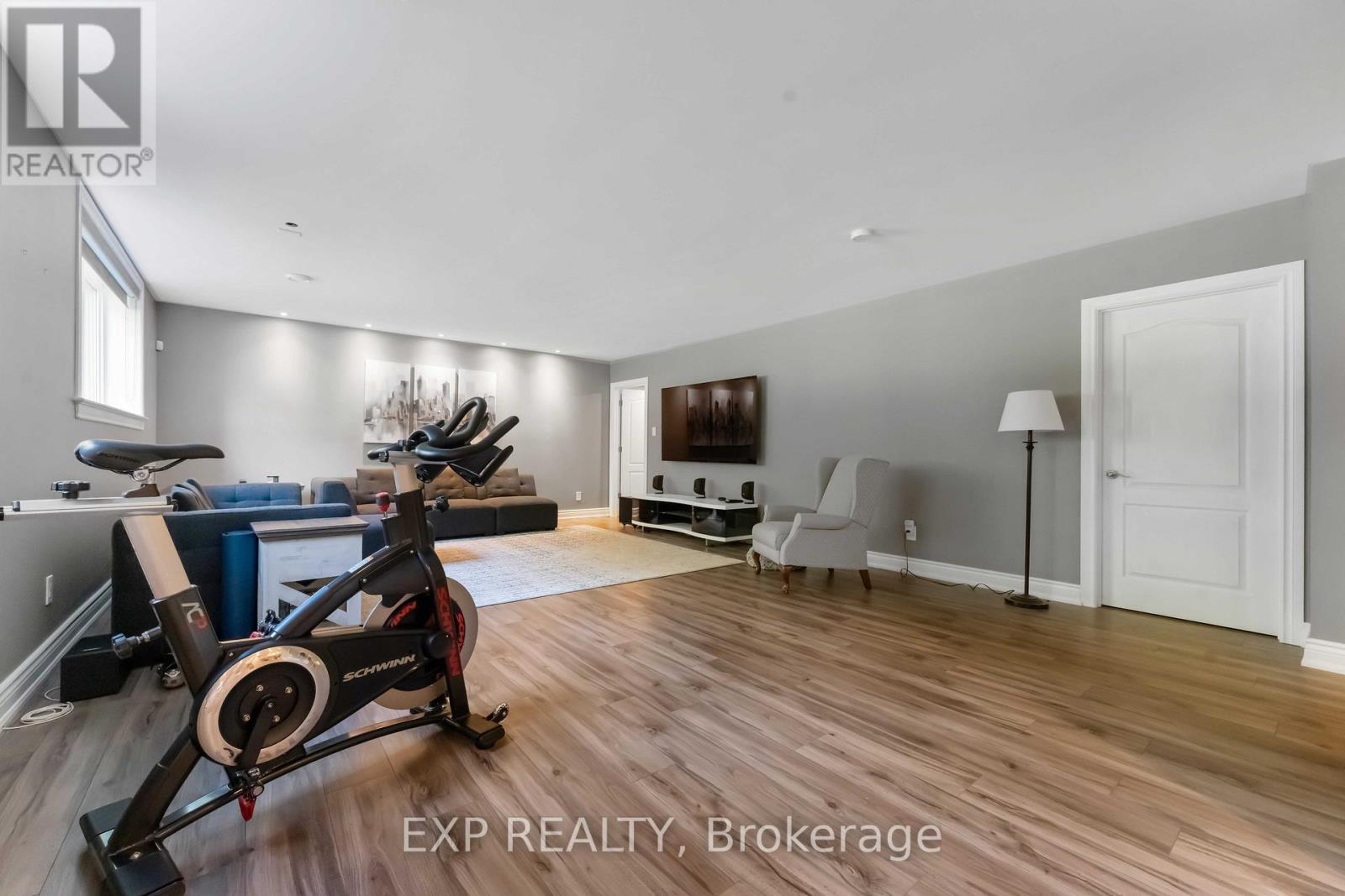 6805 Pebble Trail Way