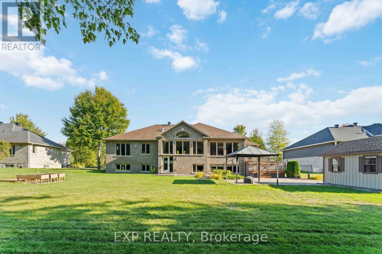 6805 Pebble Trail Way