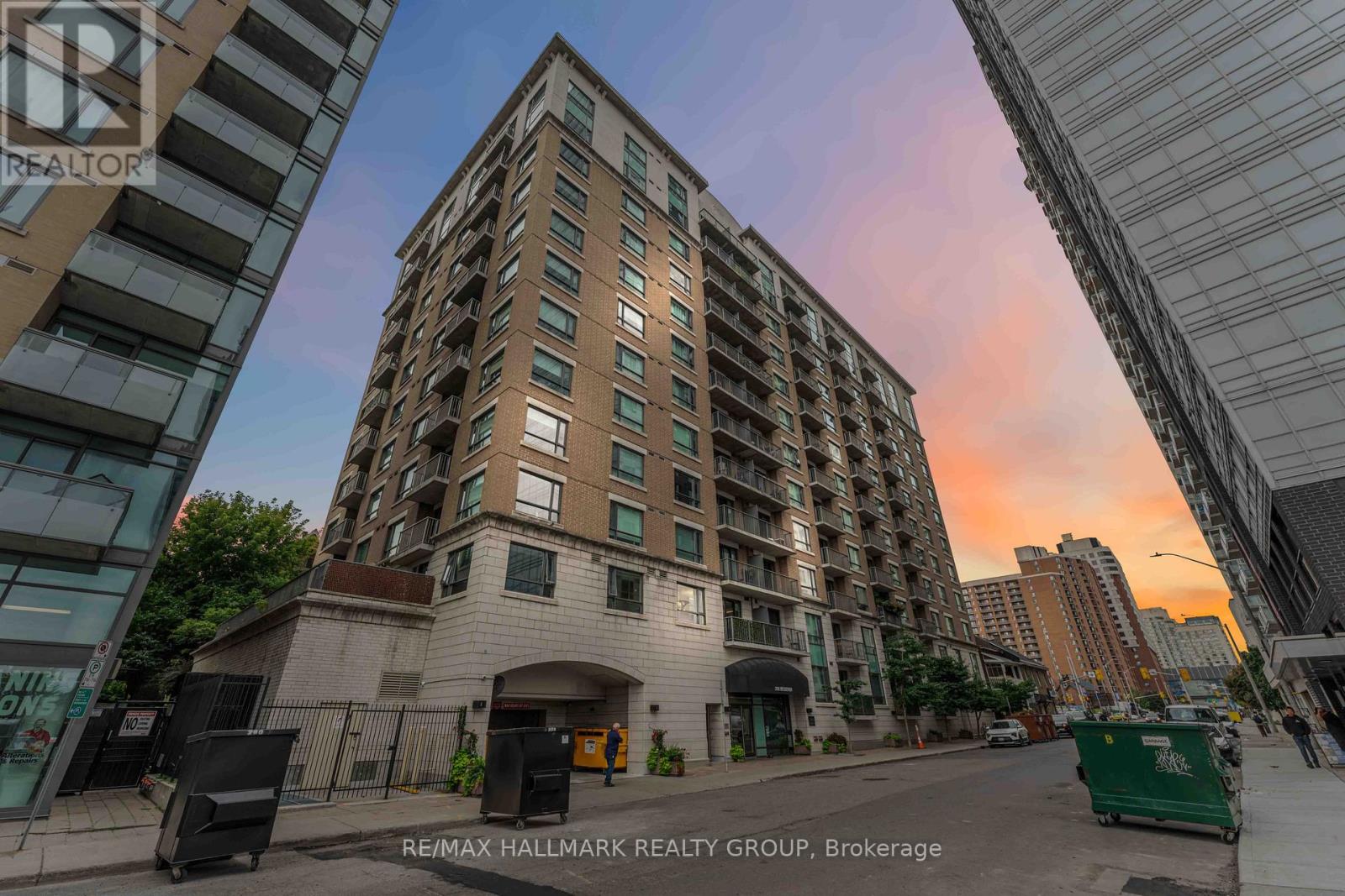 204 - 200 Besserer Street