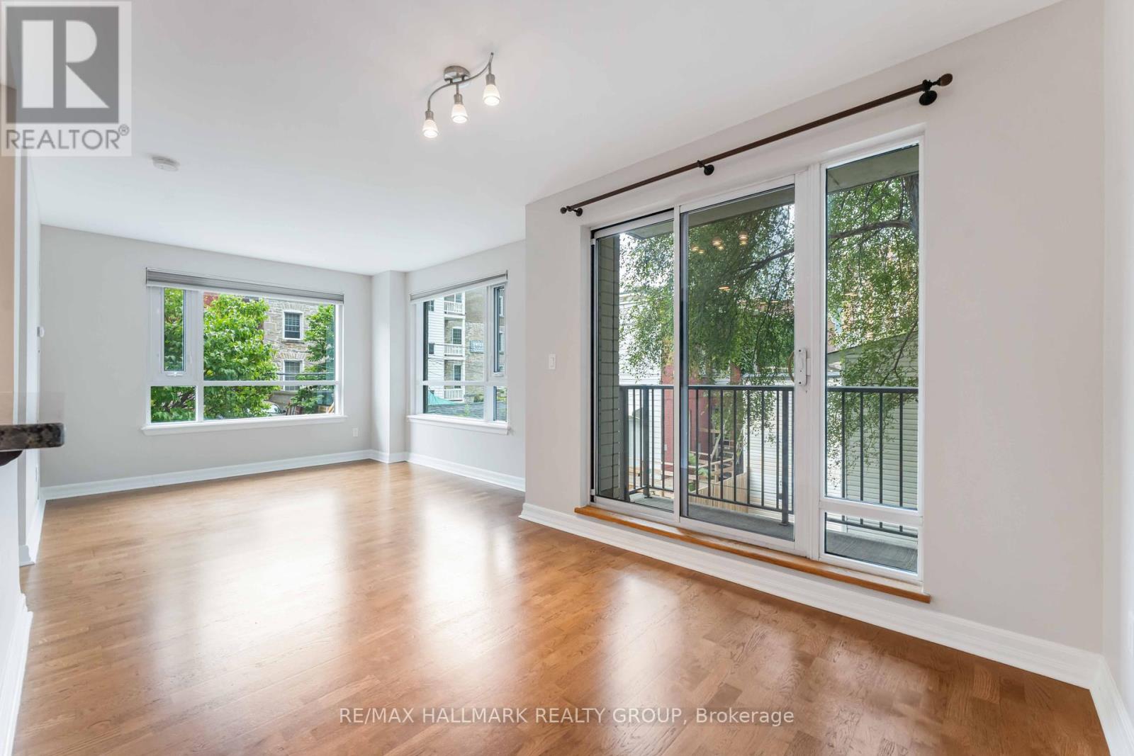 204 - 200 Besserer Street