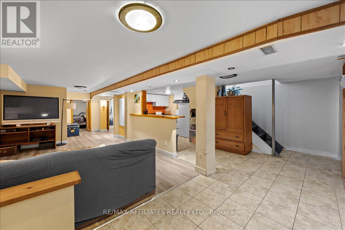 381 Spartan Avenue