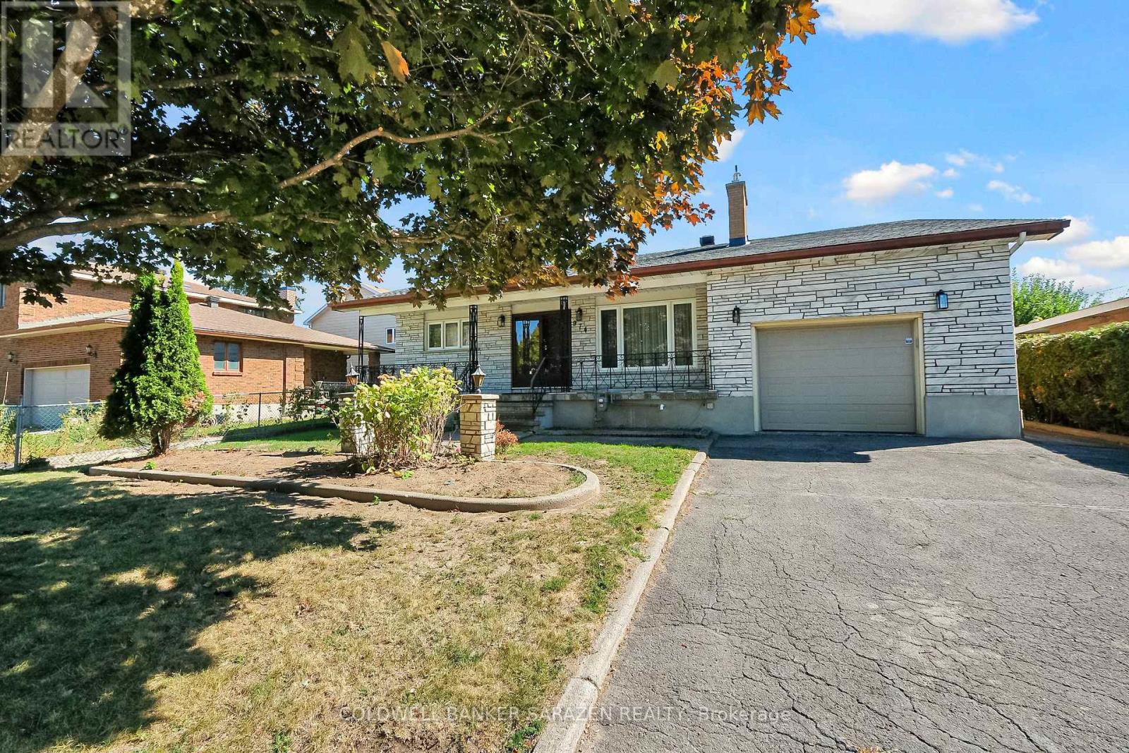 974 Greenbriar Avenue