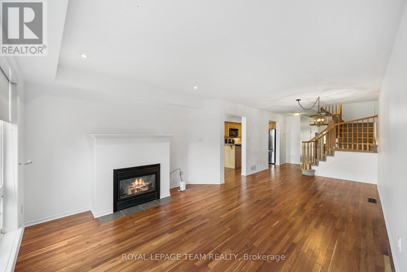 30 Goldthorpe Private