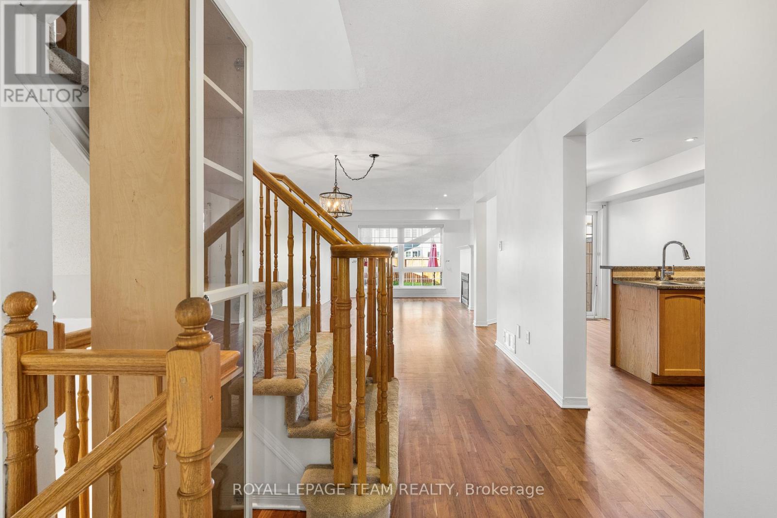 30 Goldthorpe Private