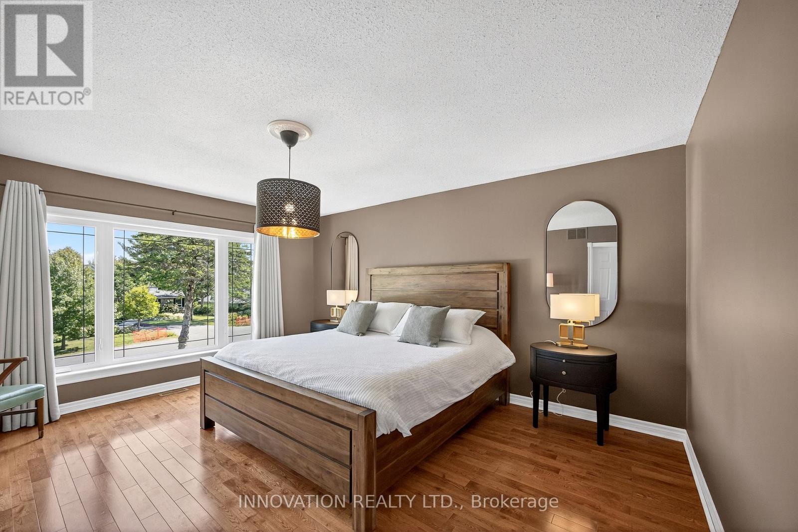 5558 South Island Park Drive