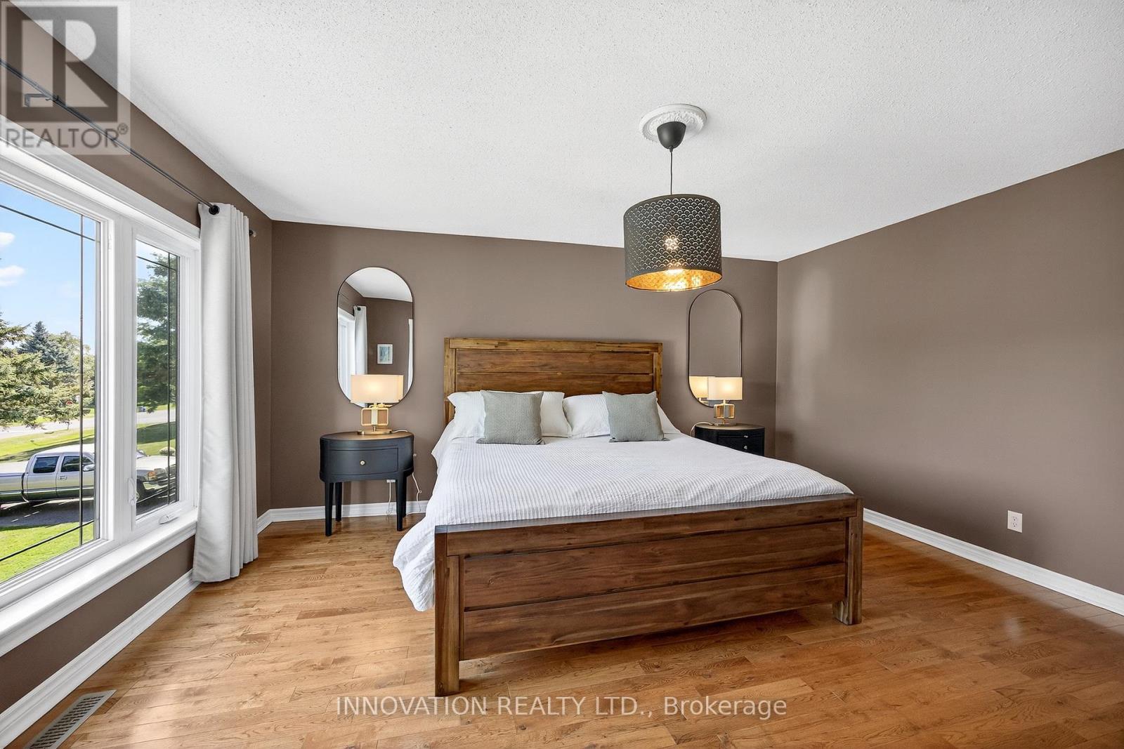 5558 South Island Park Drive