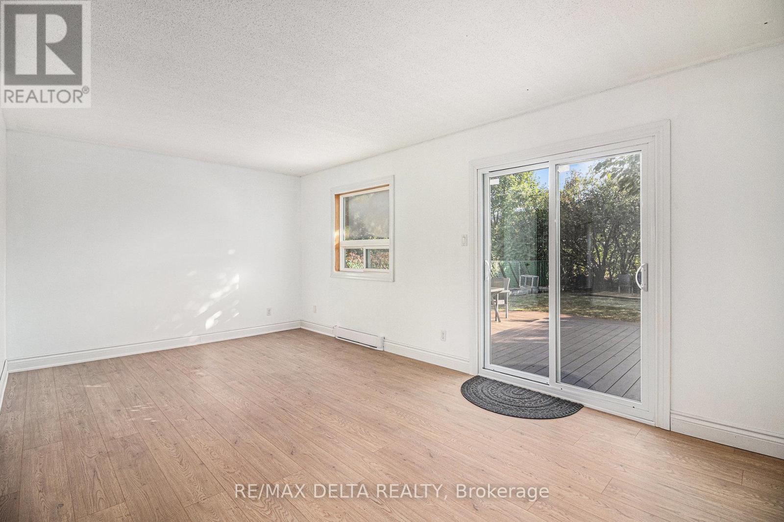 1345 Cedarcroft Crescent