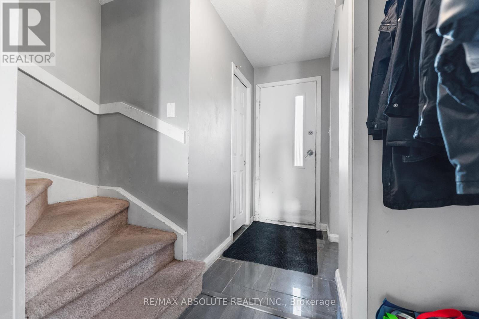 6138 Brookside Lane