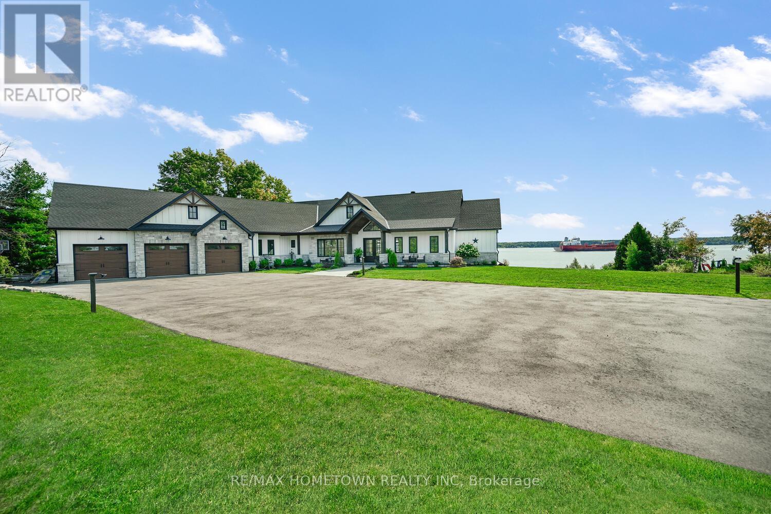 5 Shoreside Way