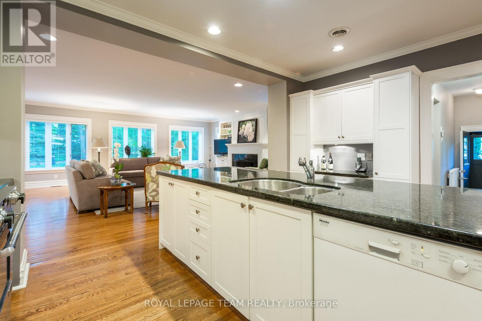 251 Park Road