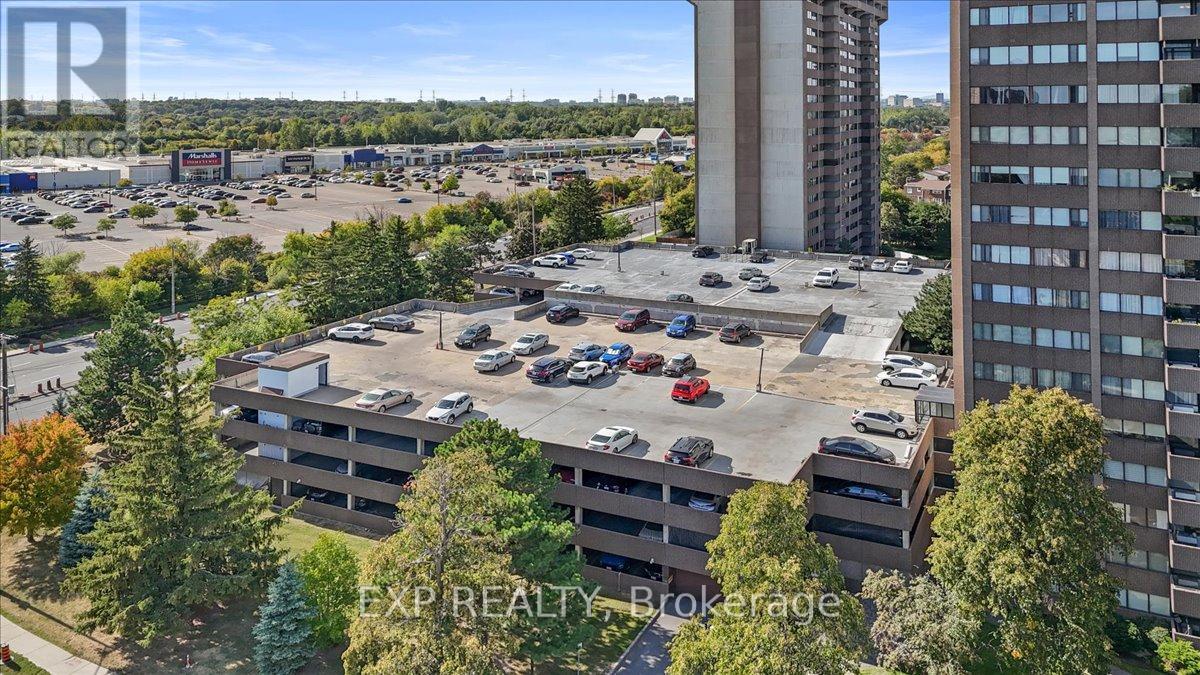 807 - 1285 Cahill Drive