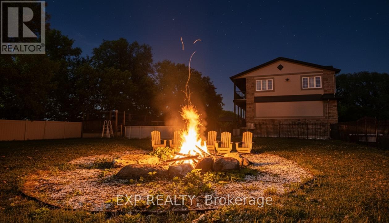 2754 Eagleson Road