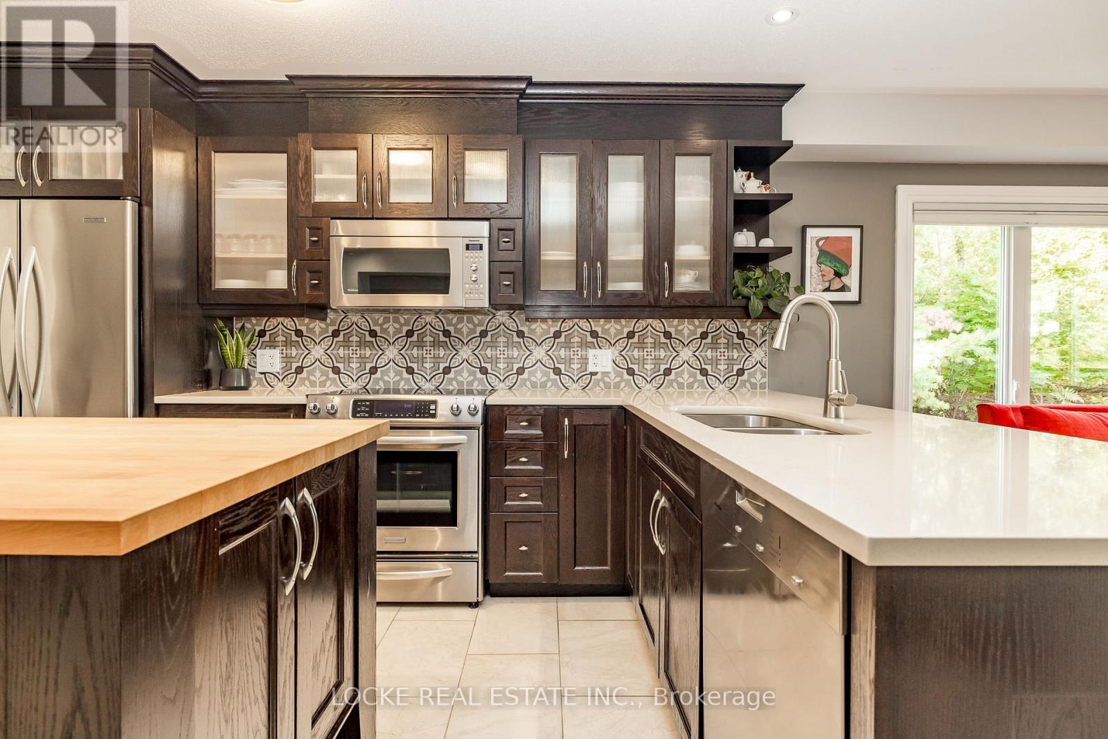 106 Parkrose Private