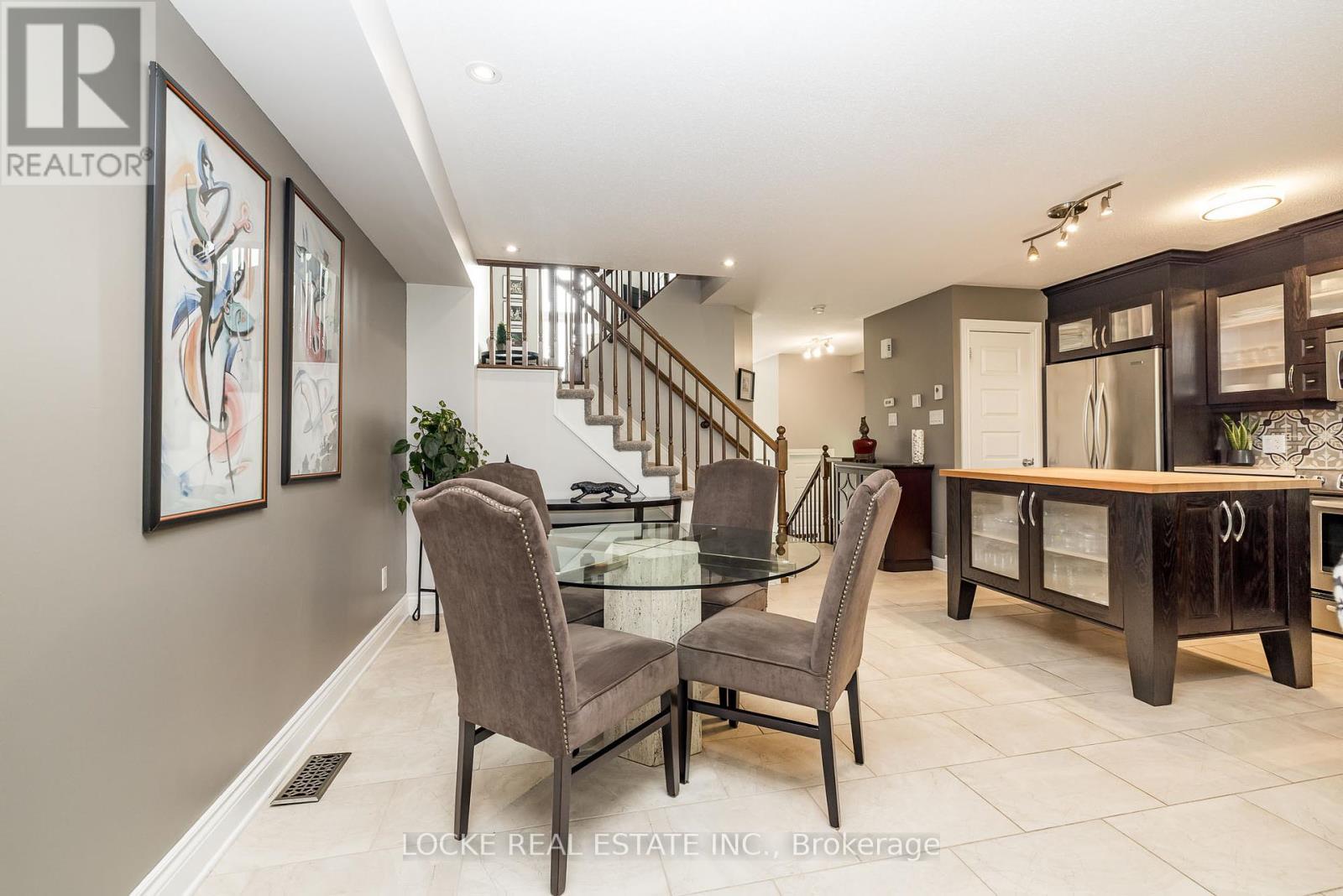 106 Parkrose Private