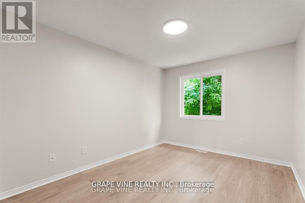 564 Aberfoyle Circle