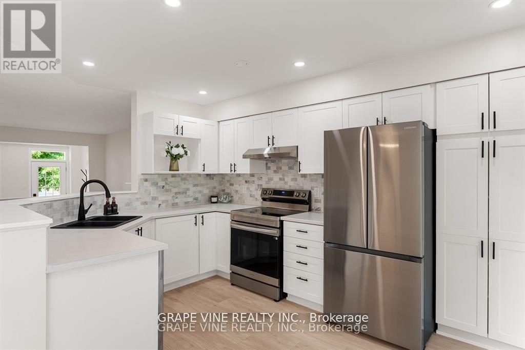 564 Aberfoyle Circle
