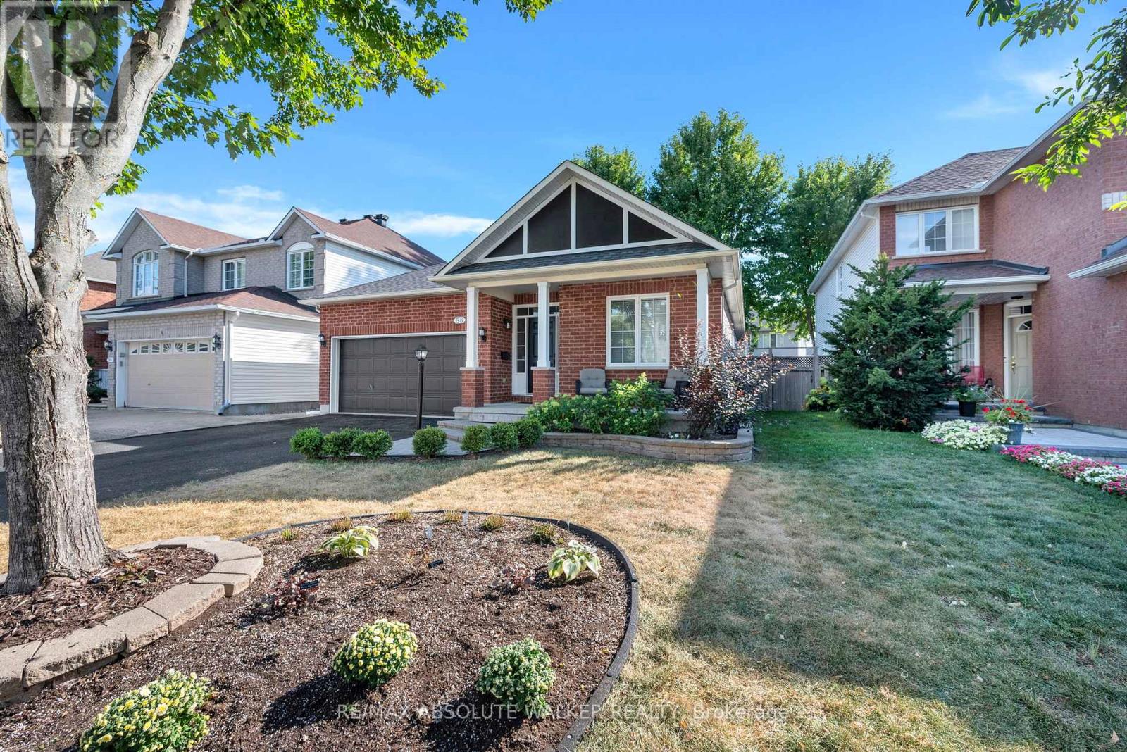 88 Maple Stand Way