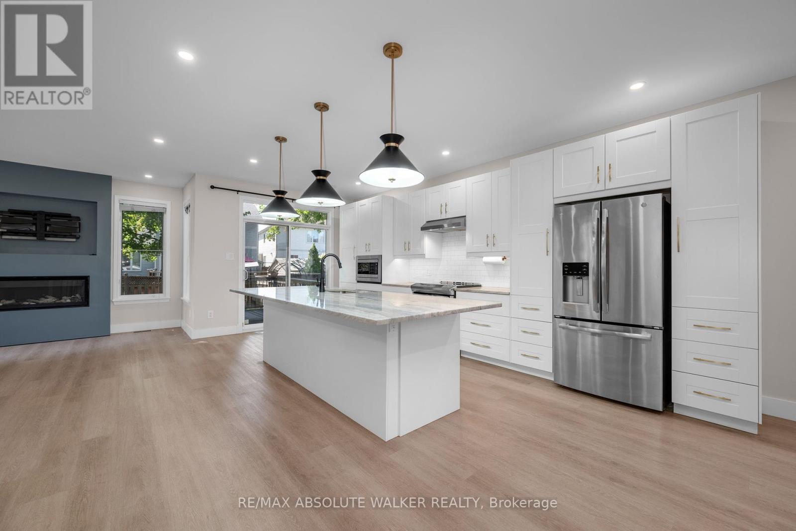 88 Maple Stand Way