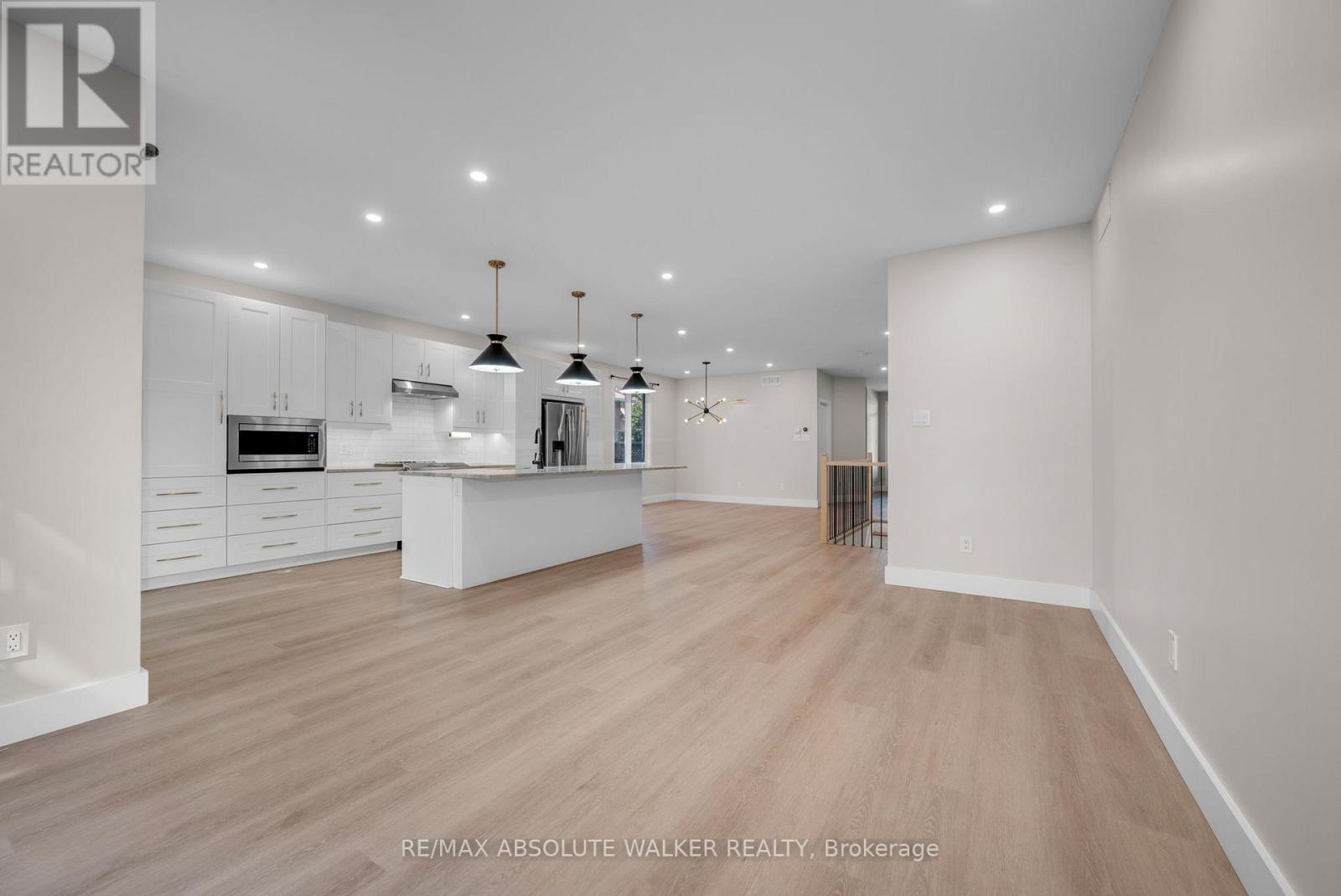 88 Maple Stand Way