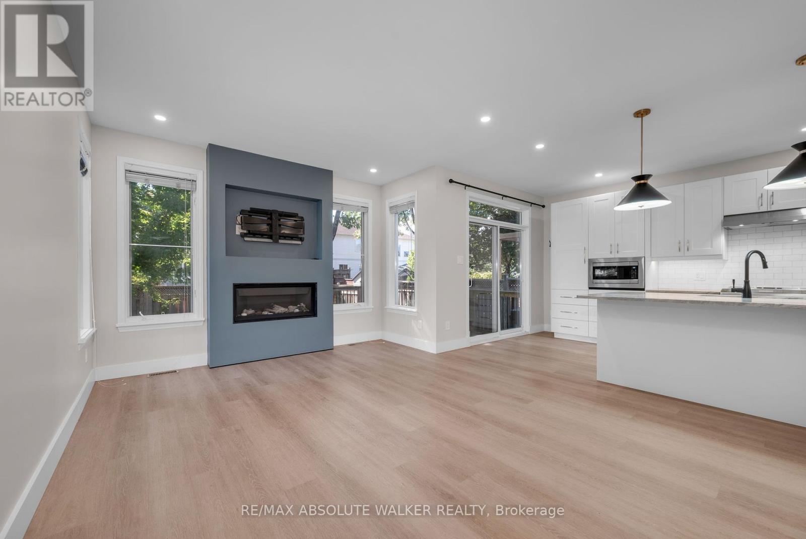 88 Maple Stand Way
