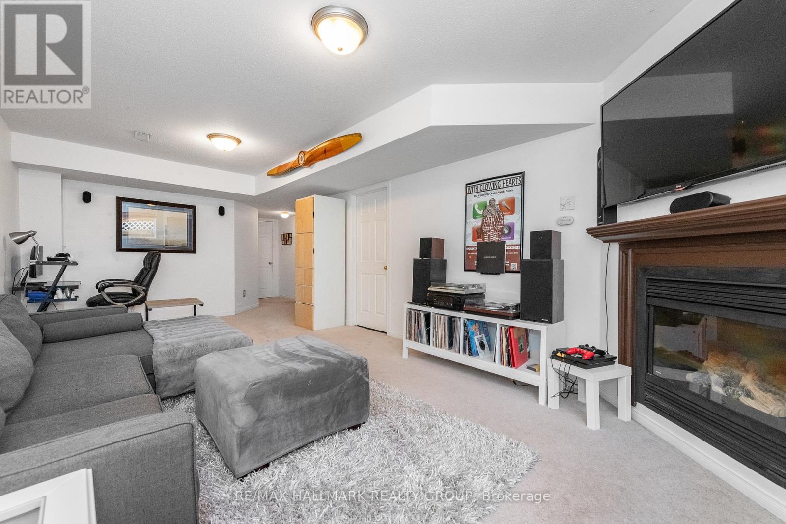 2028 Boisfranc Circle
