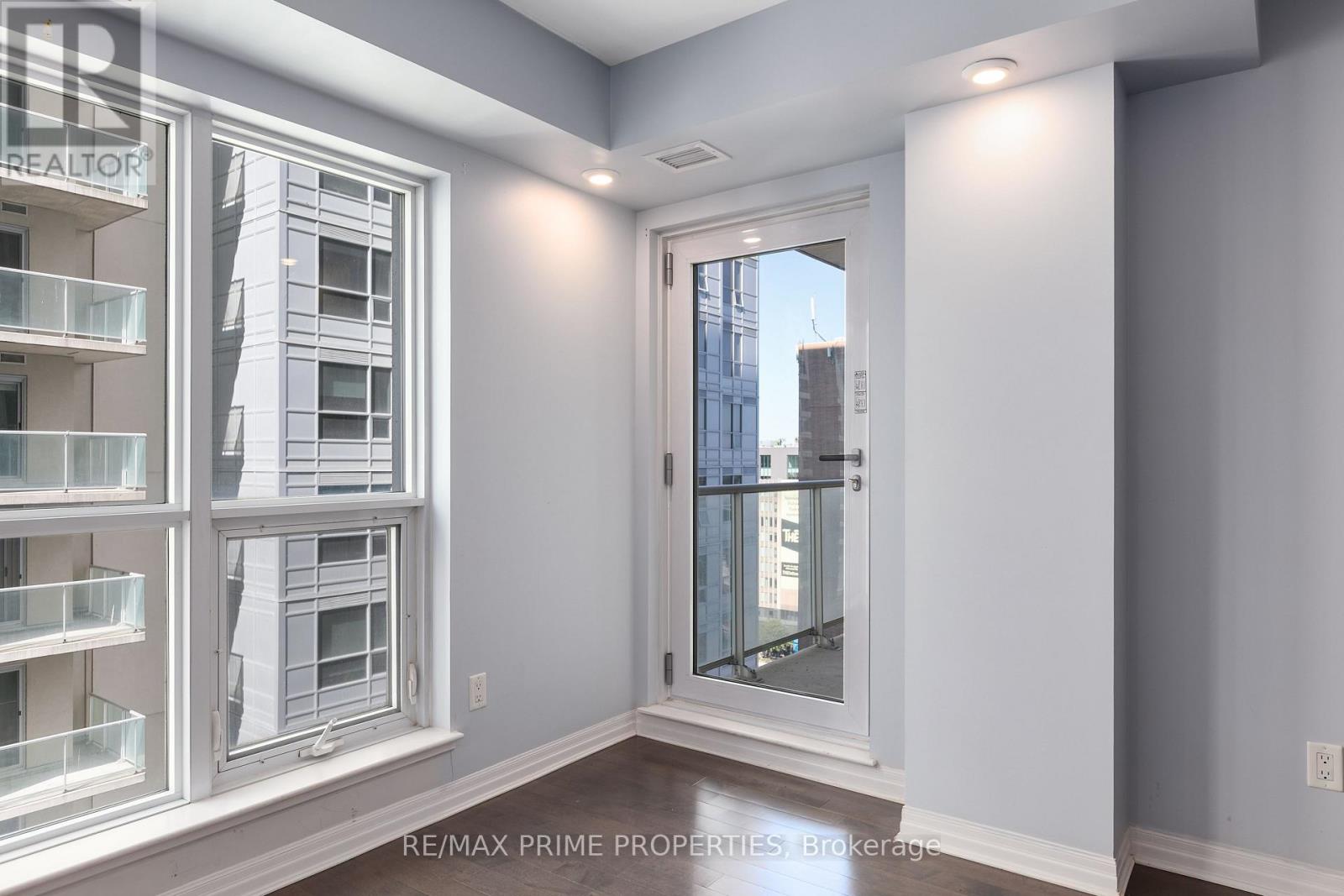 1306 - 195 Besserer Street