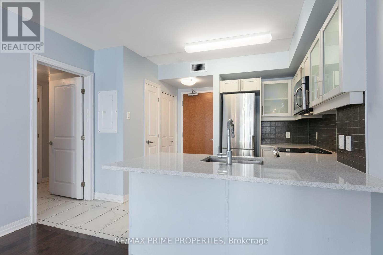 1306 - 195 Besserer Street