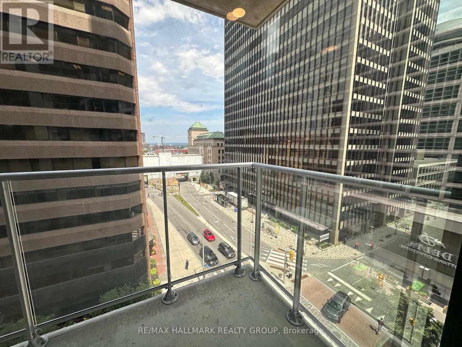 706 - 340 Queen Street