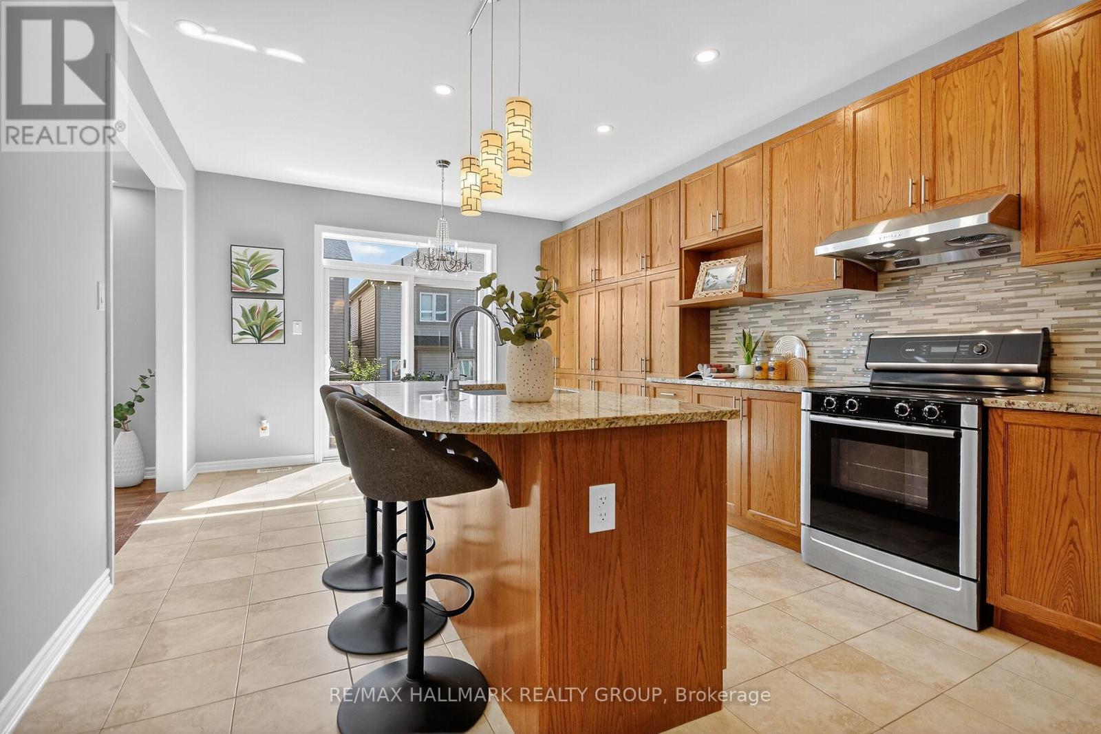 372 Gallantry Way