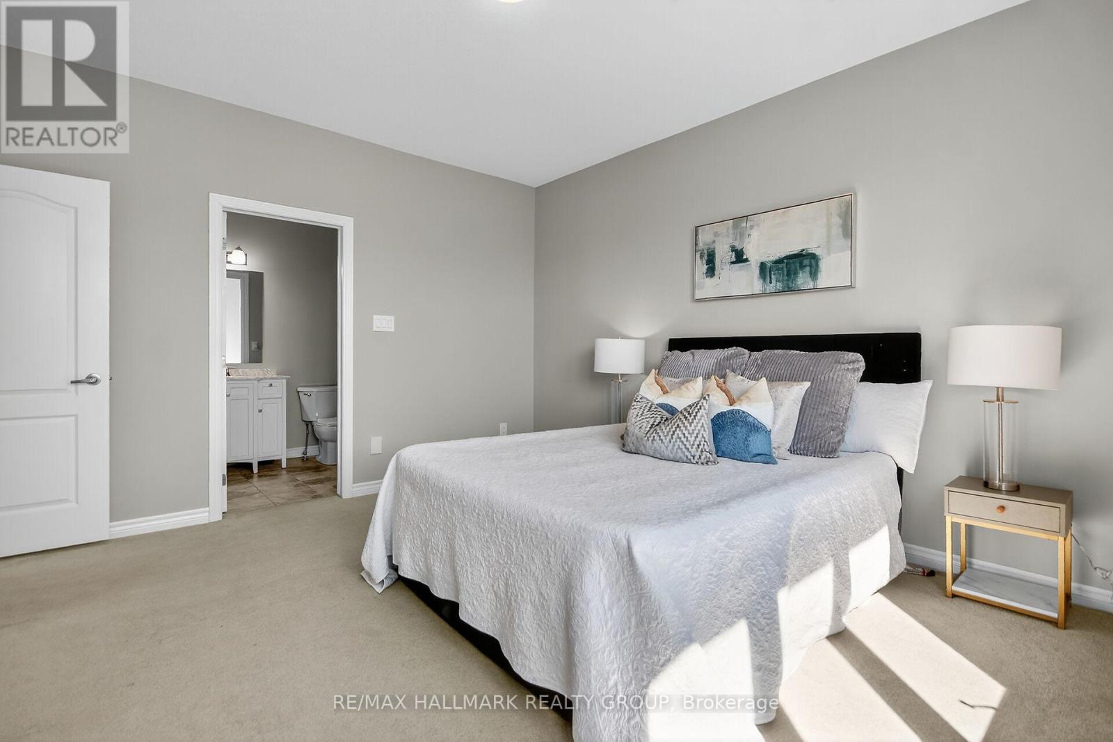372 Gallantry Way