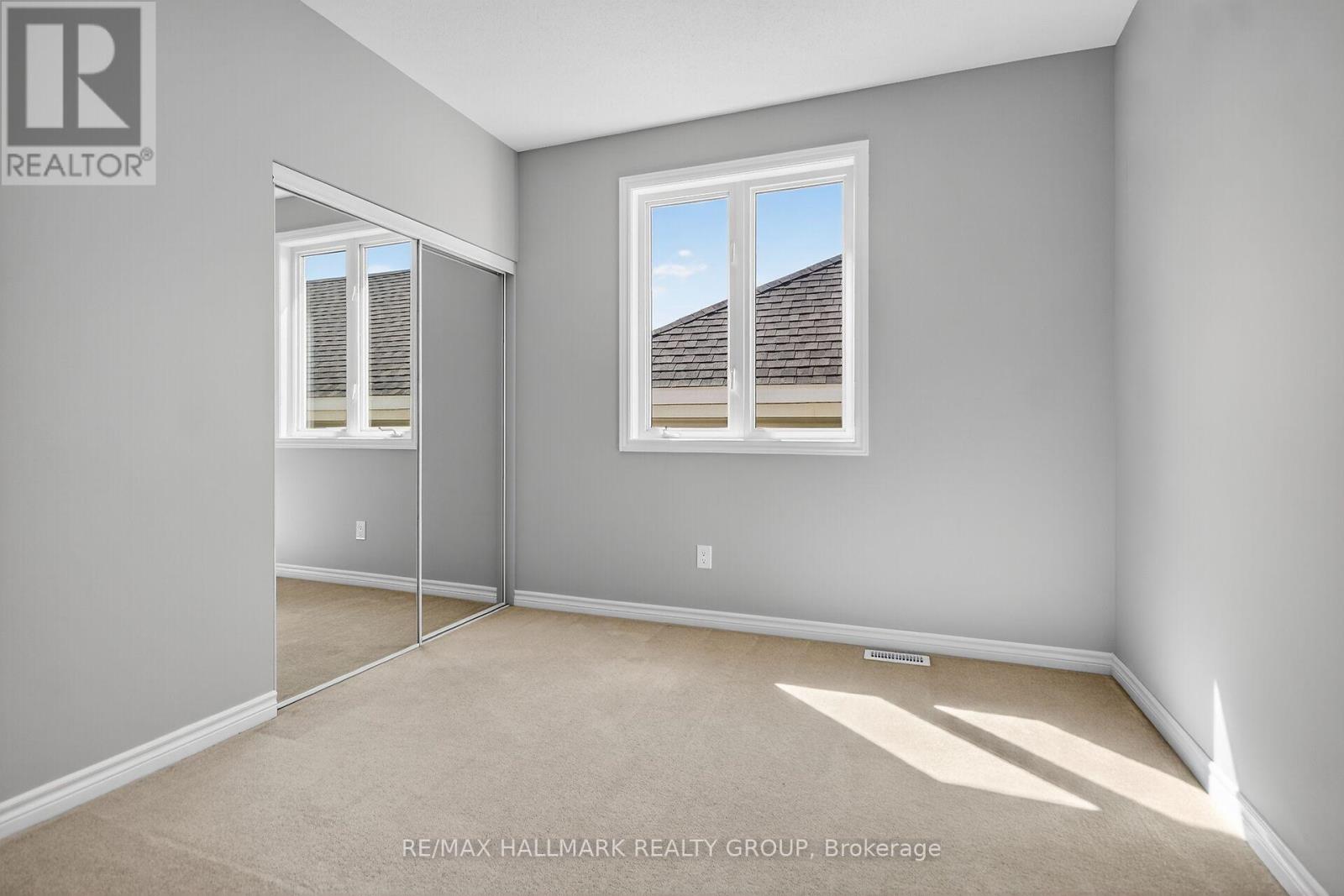 372 Gallantry Way