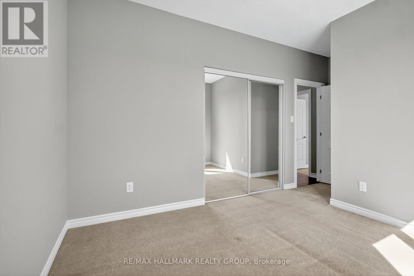 372 Gallantry Way