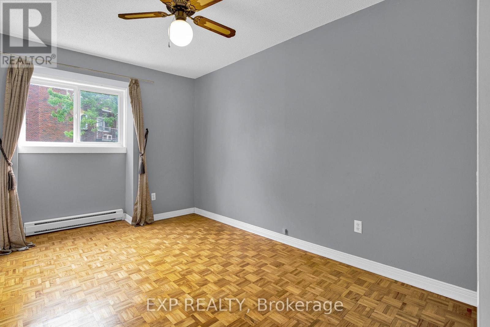 39j - 1958 Jasmine Crescent