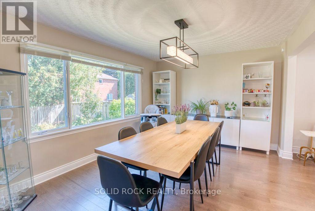 13 Weatherwood Crescent